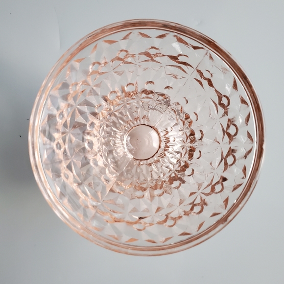 1940s "Holiday Pink" 2 3/4" Tall Champagne Sherbet Compote by Jeannette - Picture 11 of 16
